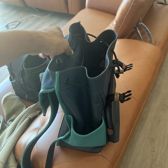 Coach backpack - Picture 3 of 5